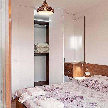 Center Apartment With Amazing View Sofia Ngoại thất bức ảnh